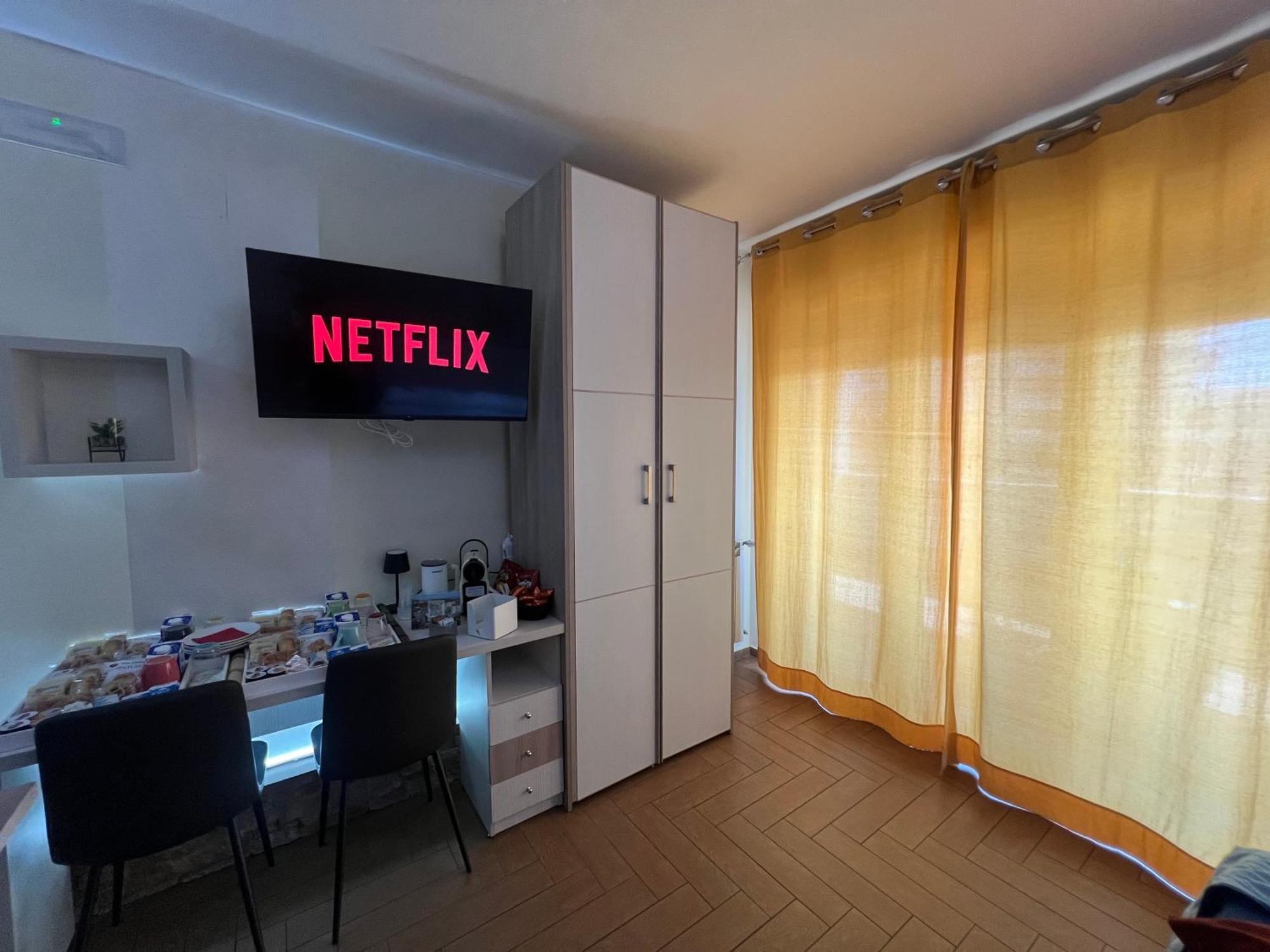 B&B Palazzo Del Toro Montesilvano Ngoại thất bức ảnh