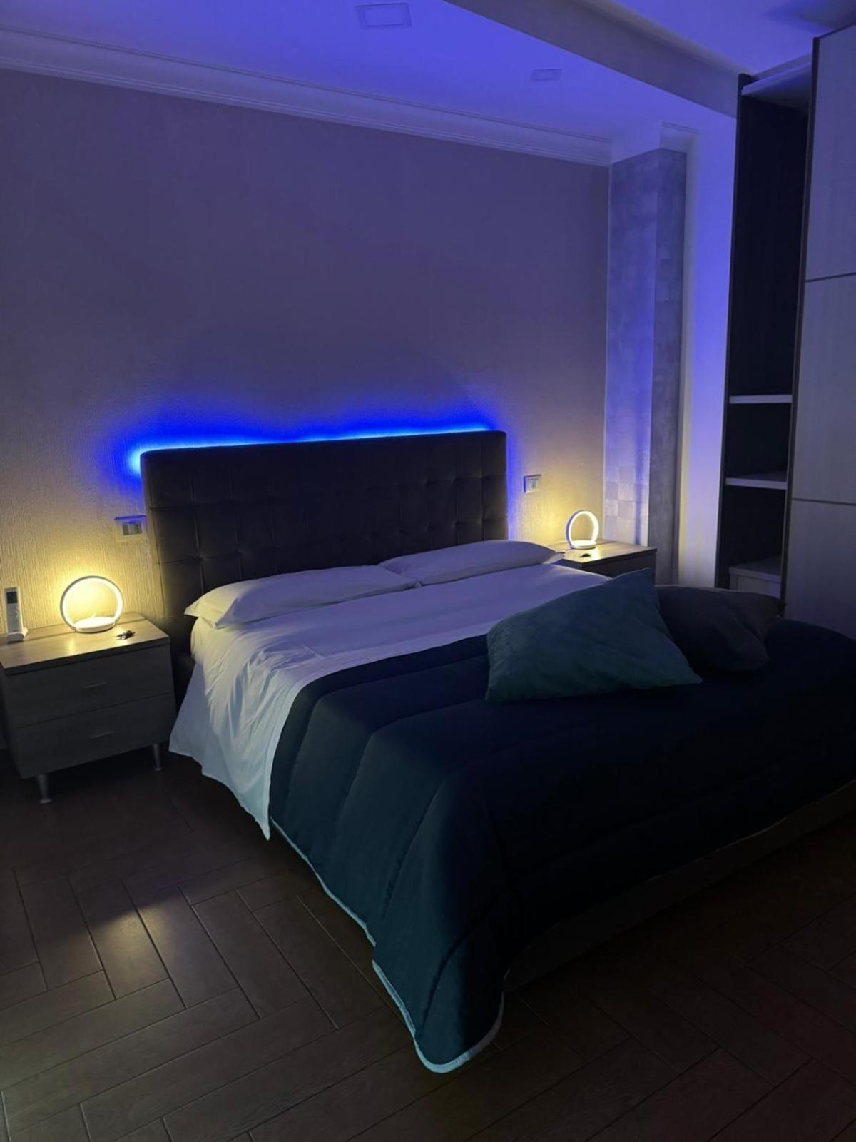 B&B Palazzo Del Toro Montesilvano Ngoại thất bức ảnh
